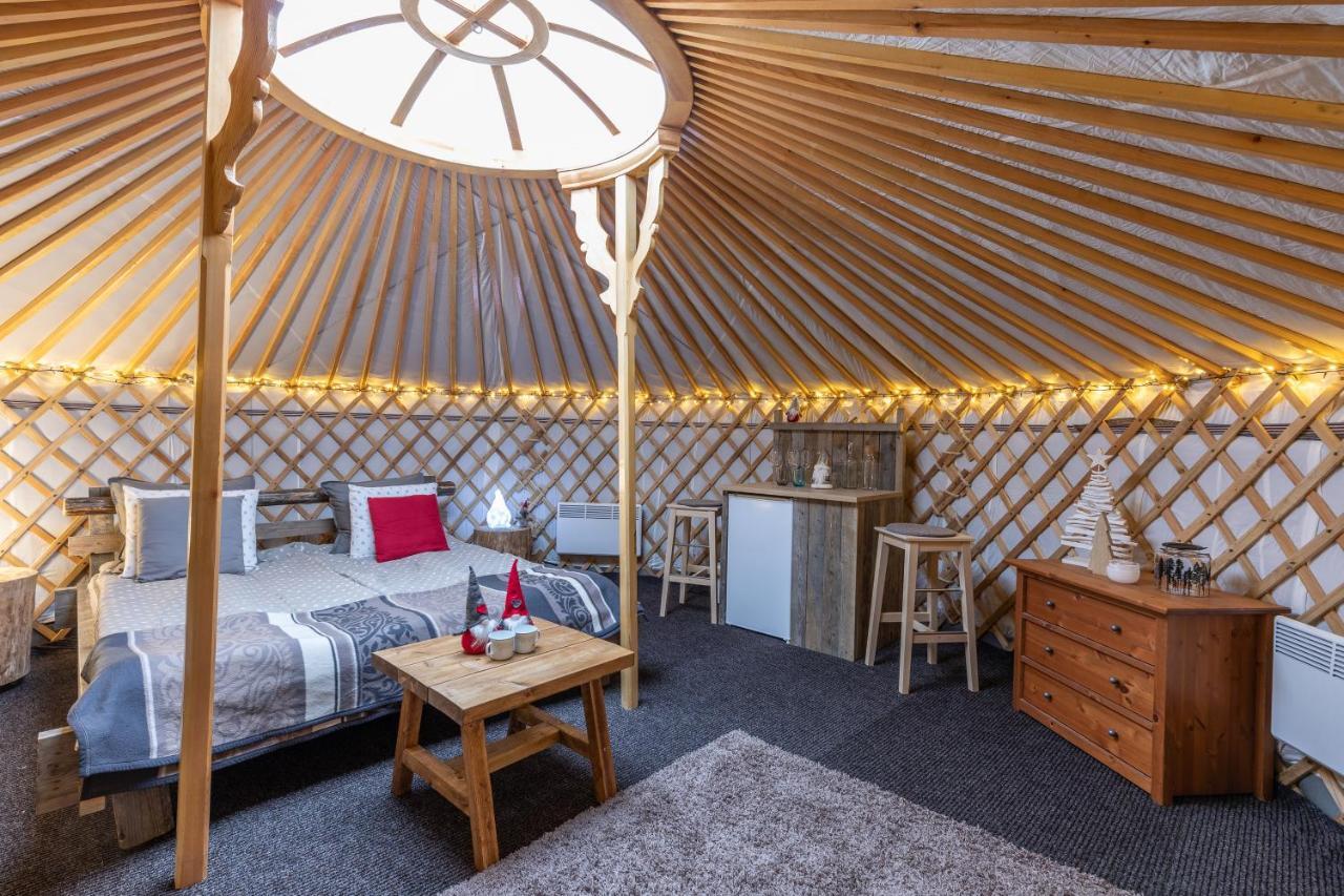 Yurt District Hotel Rovaniemi Exterior photo
